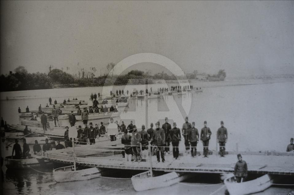 Sultan Abdülhamid'in fotoğraf koleksiyonu albümde toplandı
