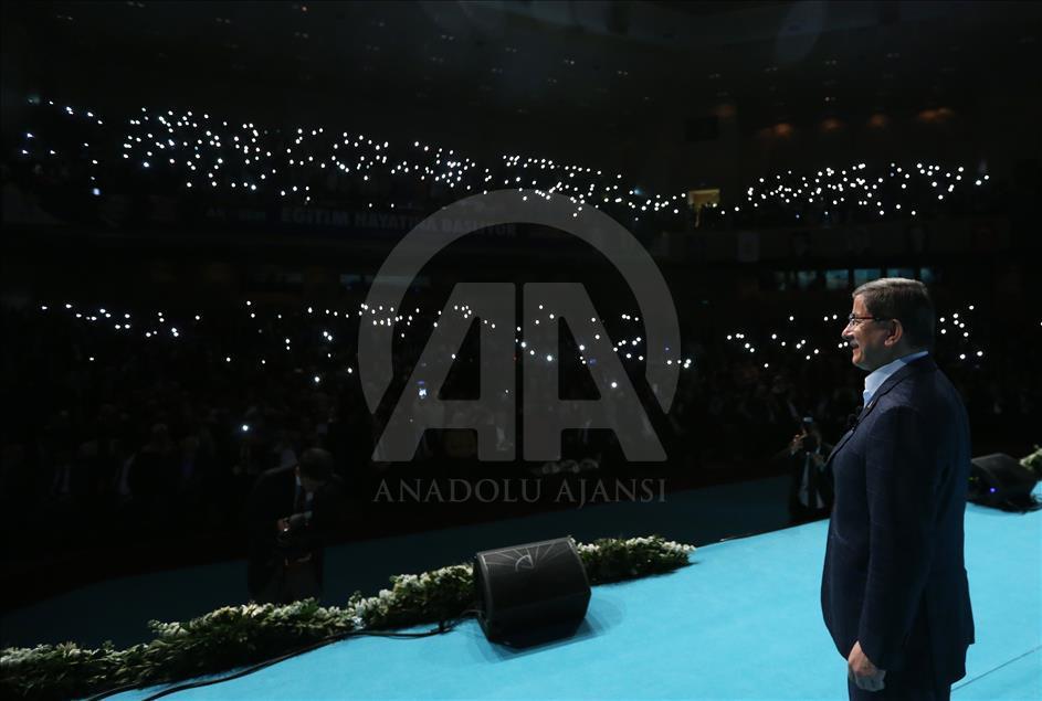 Başbakan Davutoğlu İstanbul'da