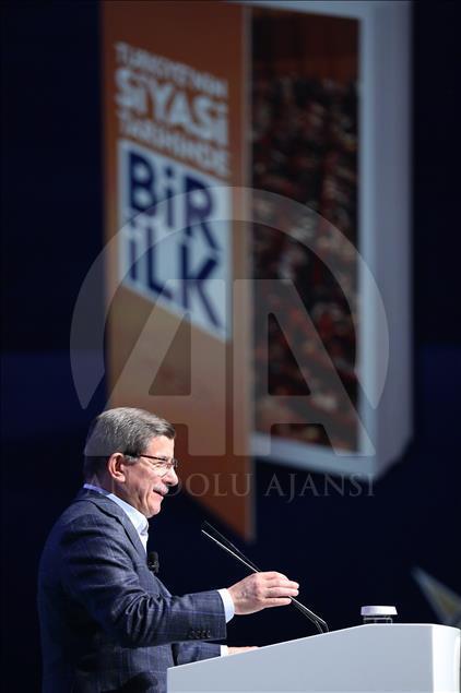 Başbakan Davutoğlu İstanbul'da