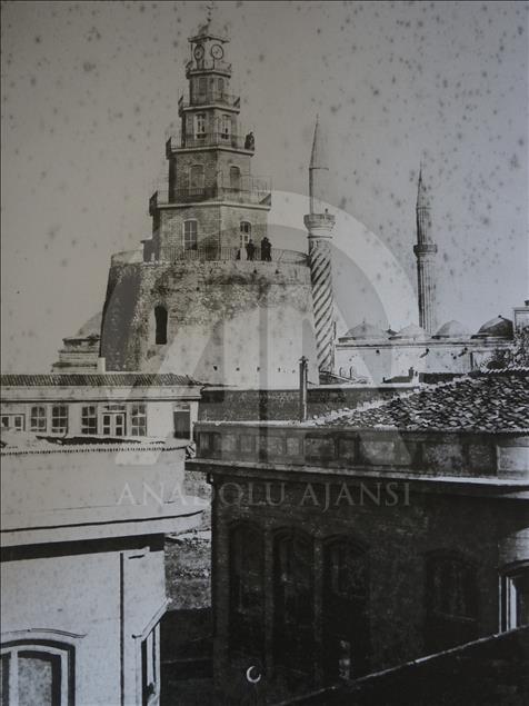 Sultan Abdülhamid'in fotoğraf koleksiyonu albümde toplandı