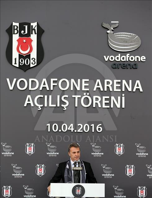 Vodafone Arena açıldı