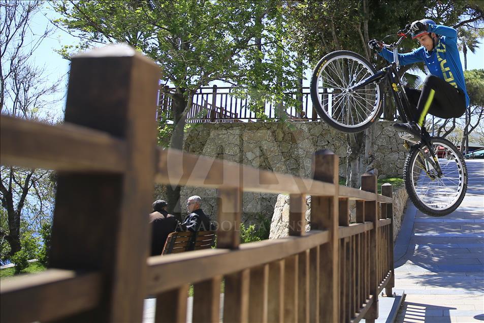 "Akrobatik pedallar" milli takım hayaliyle çevriliyor