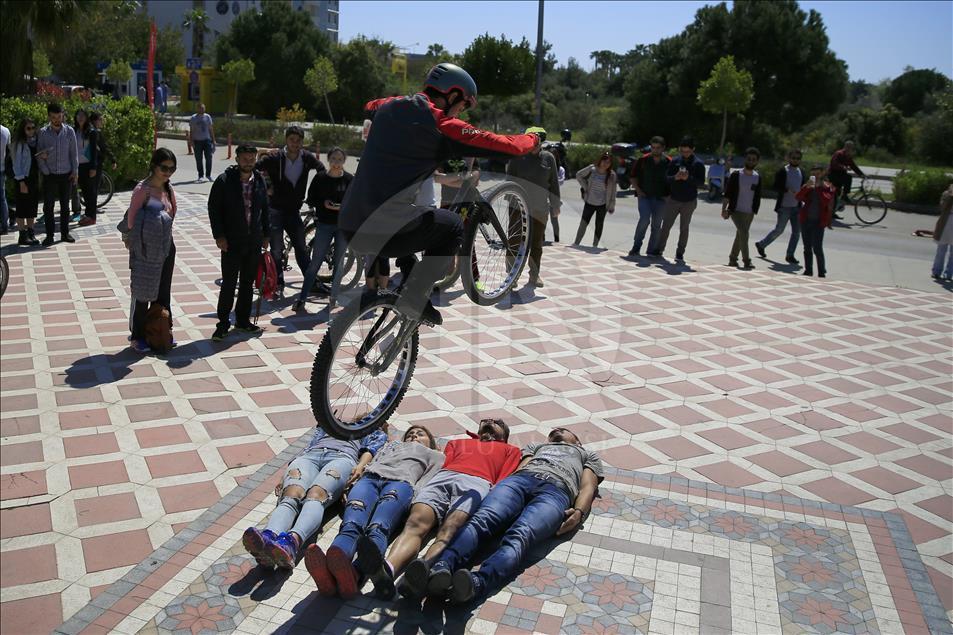 "Akrobatik pedallar" milli takım hayaliyle çevriliyor