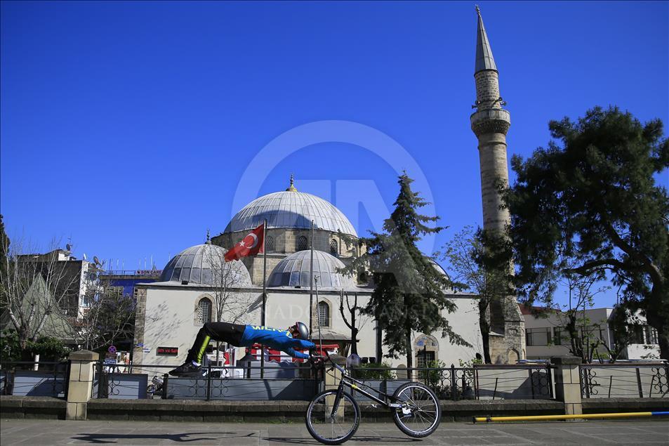 "Akrobatik pedallar" milli takım hayaliyle çevriliyor