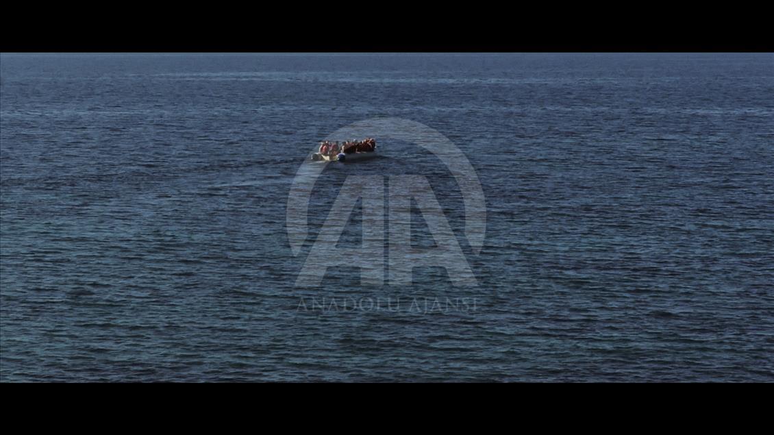Këngëtari turk Teoman klipin e ri ia dedikon dramës së refugjatëve