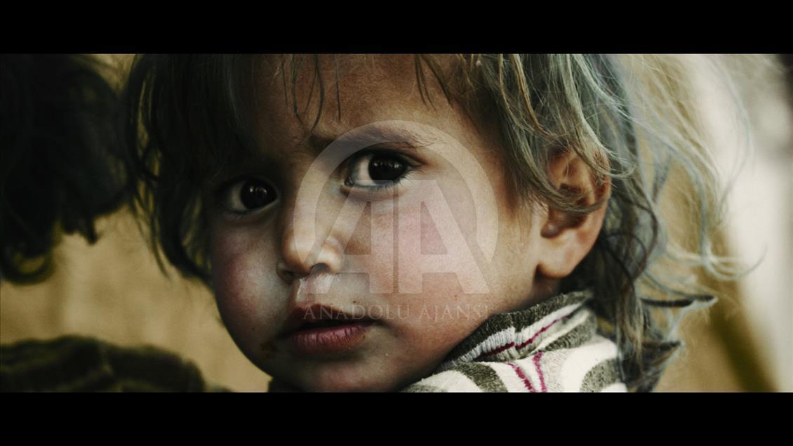 Këngëtari turk Teoman klipin e ri ia dedikon dramës së refugjatëve