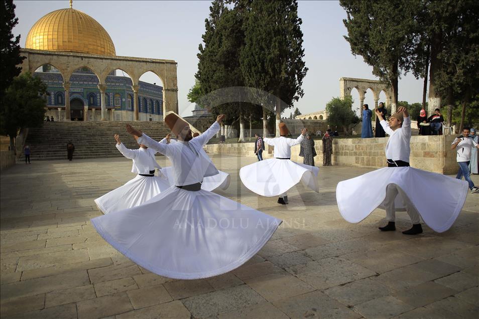 Türk semazenler Mescid-i Aksa'da