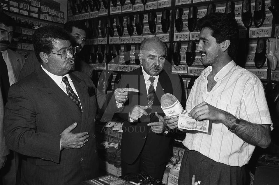 Fotoğraflarla 8. Cumhurbaşkanı Turgut Özal