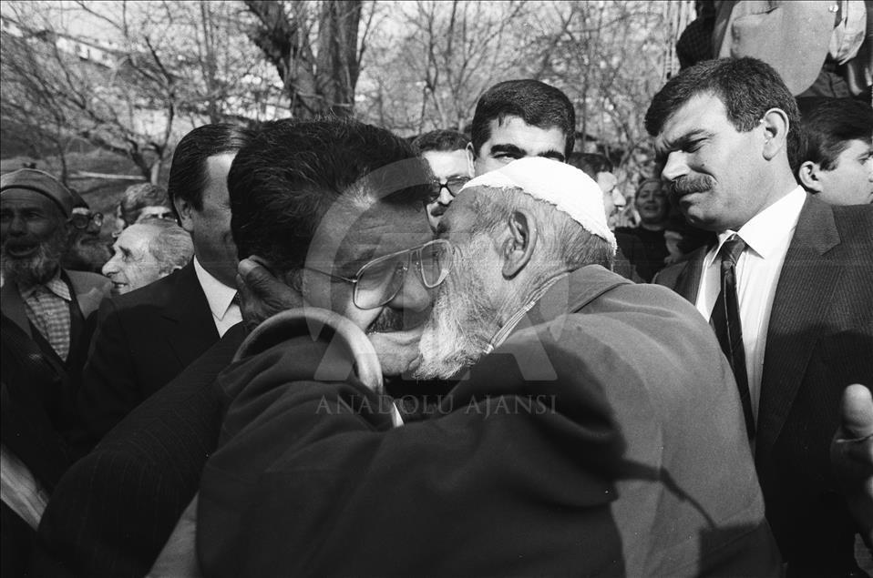 Fotoğraflarla 8. Cumhurbaşkanı Turgut Özal