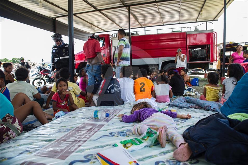 Ekvador'da 7,8 büyüklüğünde deprem felaketi yaşandı
