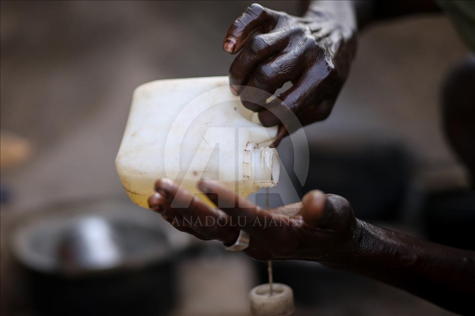 Sudan'da kadın tuğla işçileri