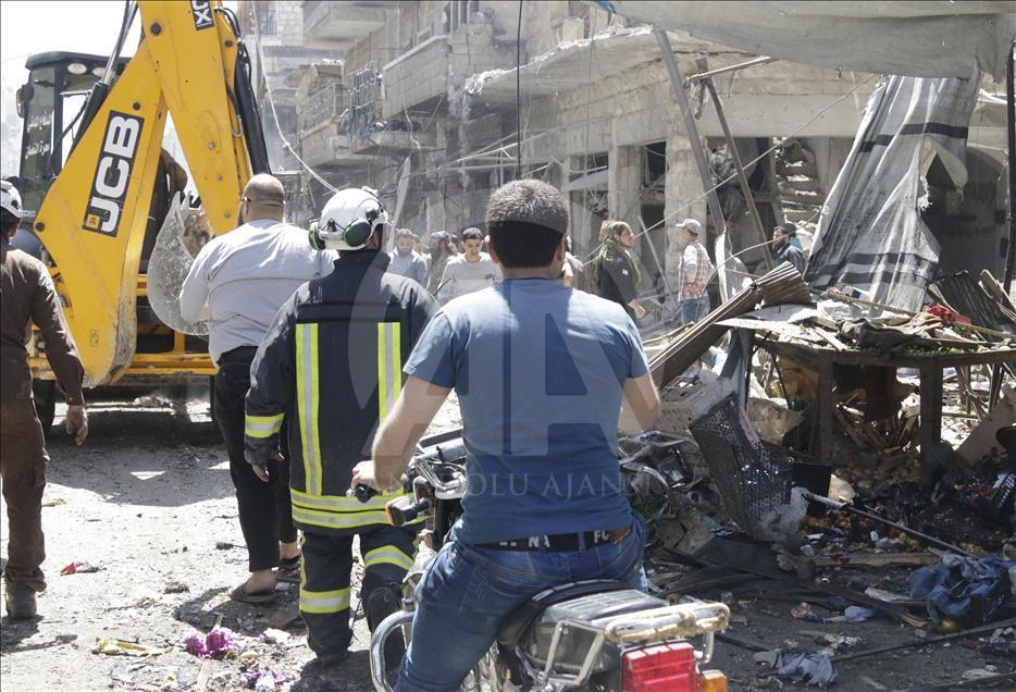 Syrian army attack hits a bazaar in Idlib