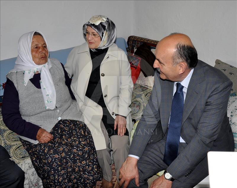 Çamurlu ayakkabılarıyla girmediği hastaneye adı verildi