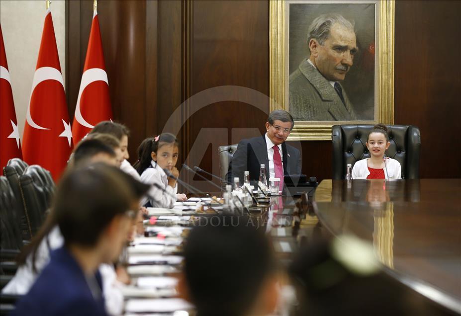 Başbakan Ahmet Davutoğlu