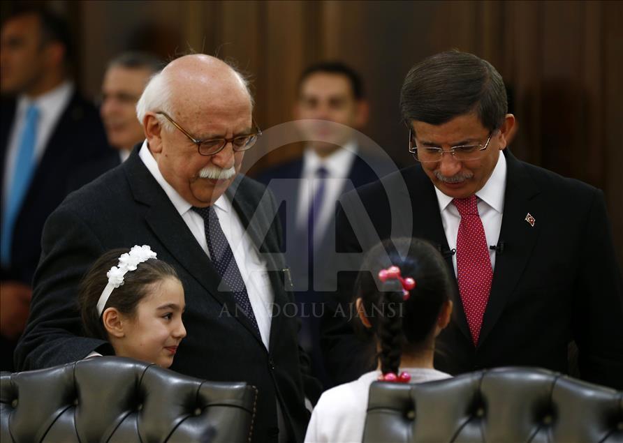 Başbakan Ahmet Davutoğlu
