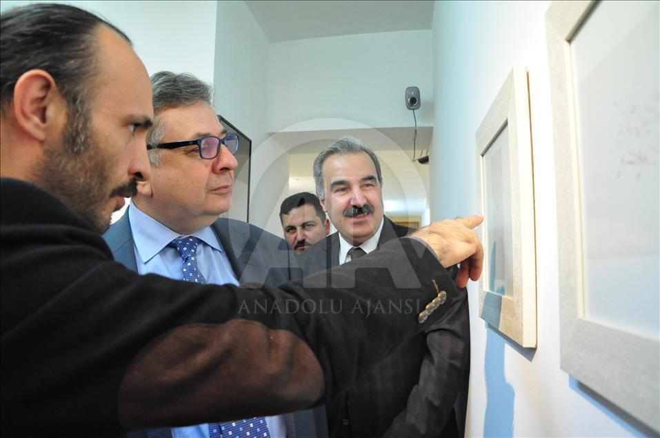 "Eskizlerden Tablolara Sultan Abdülaziz Resim Sergisi" Paris'te açıldı