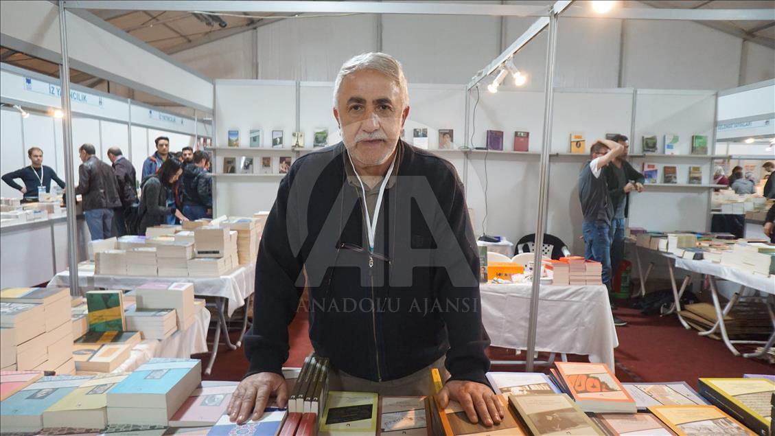 Erzurum'daki kitap fuarına yoğun ilgi gösterildi
