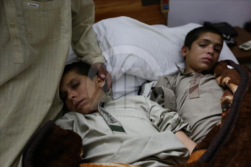 2 Pakistani siblings who become paralyzed each night