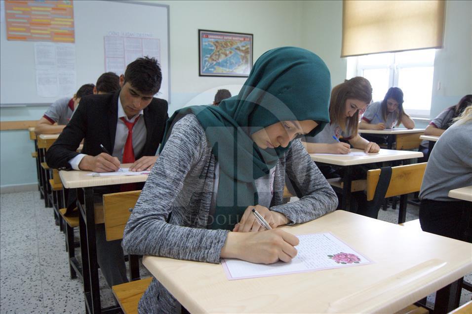 Öğrencilerden şehit annelerine mektup
