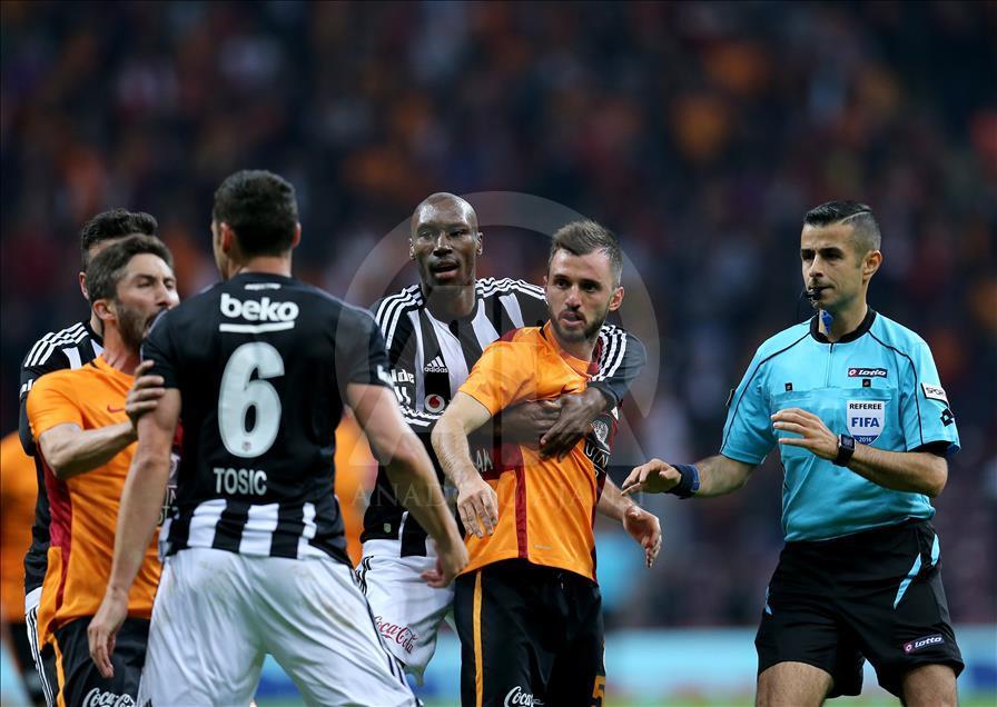 Emilio Sansolini on X: #Galatasaray vs #Beşiktaş 🇹🇷💪   / X