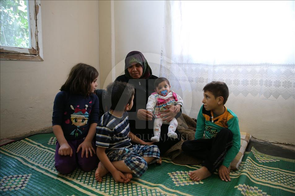 Hayatını Suriyeli kadınlara adadı