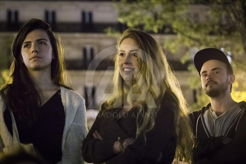 Fransa'da "gece ayakta" eylemi
