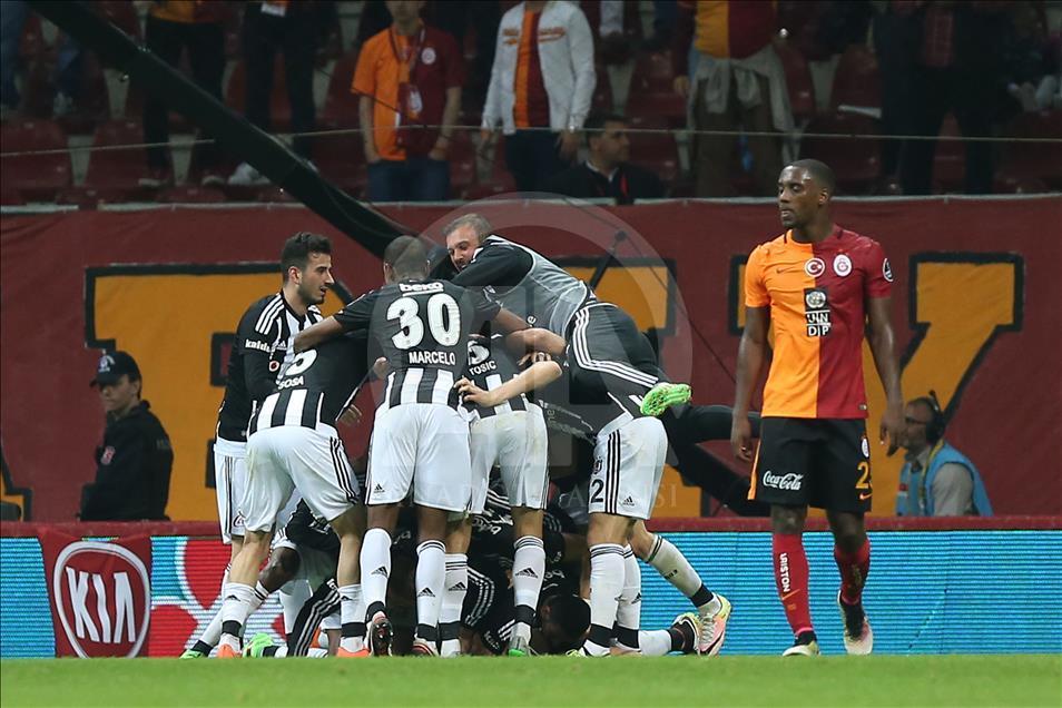 Galatasaray v Besiktas - Turkish Spor Toto Super Lig