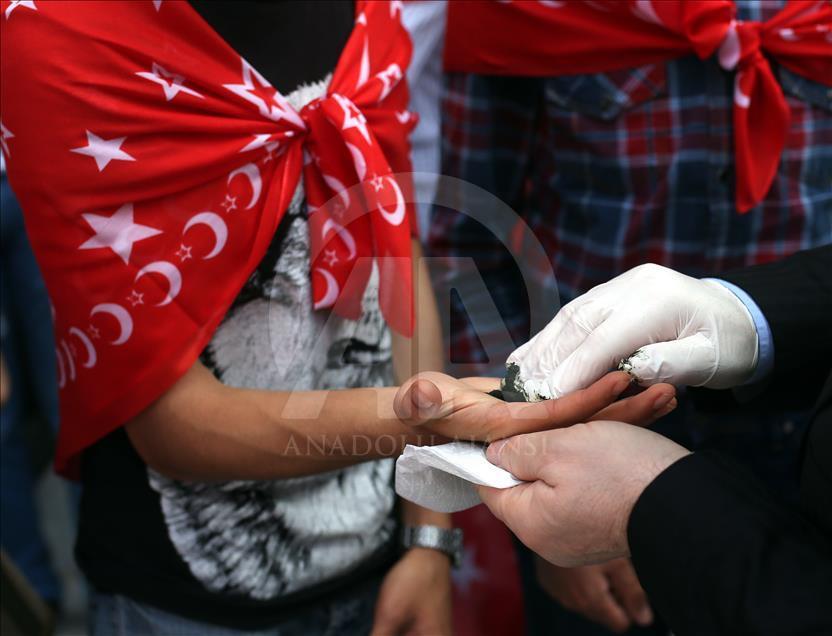 Engellilerin bir günlük "temsili askerlik" heyecanı