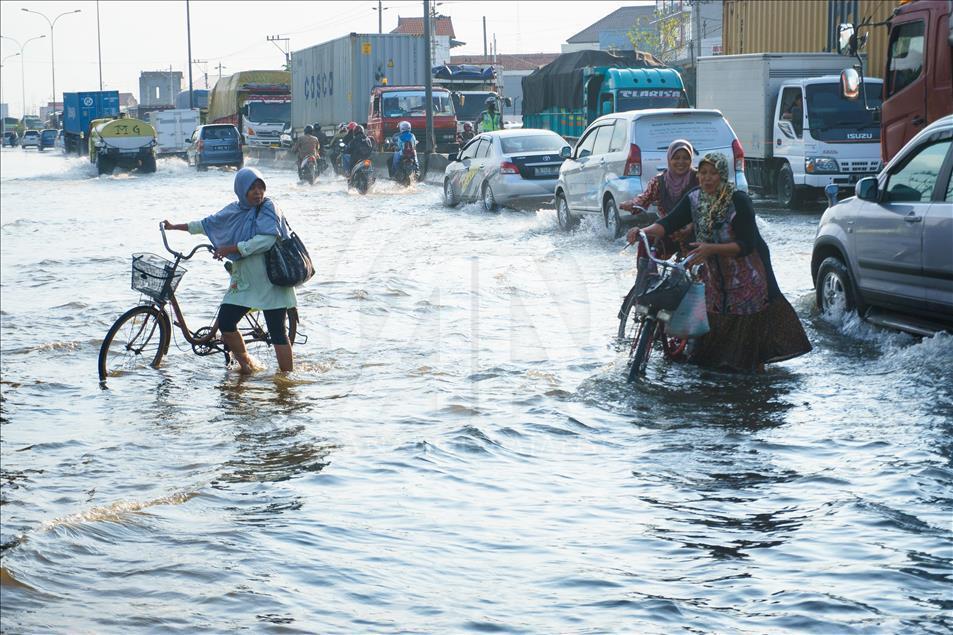 Floods in Indonesia's Semarang