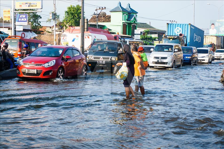 Floods in Indonesia's Semarang