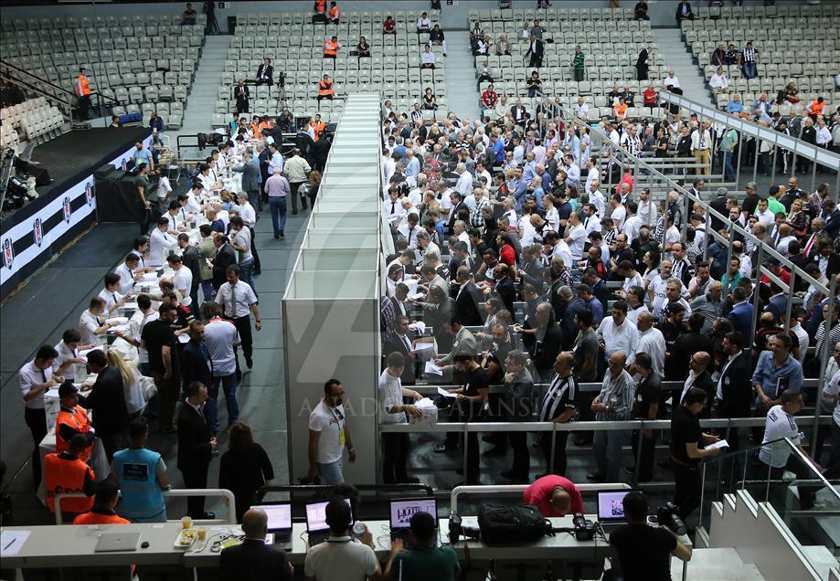 Beşiktaş Kulübünün kongresi başladı