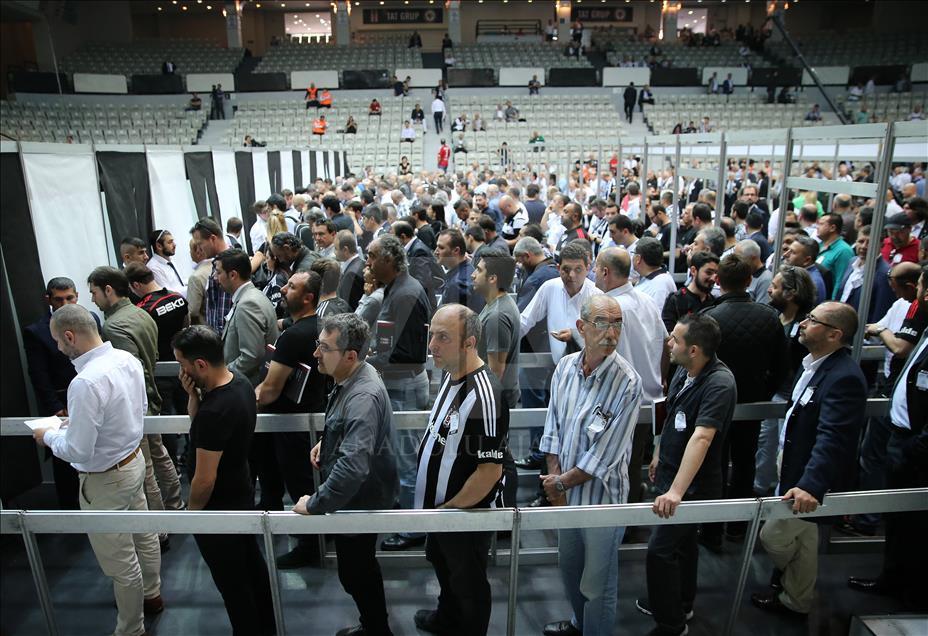 Beşiktaş Kulübünün kongresi başladı