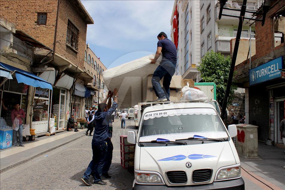 Terör mağduru aileler aylar sonra evlerine döndü