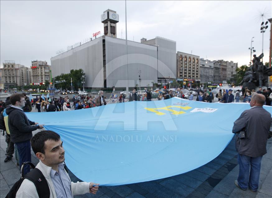В Киеве почтили память жертв депортации крымских татар