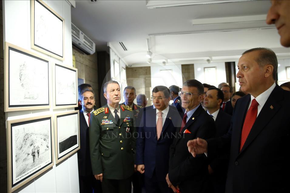 Sancar'ın Nobel Ödülü'nü Anıtkabir'e takdim töreni