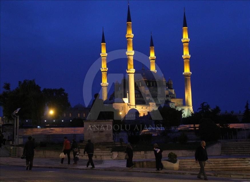 Selimiye'de Berat Kandili coşkusu