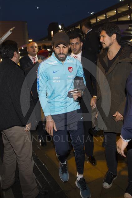 The Turkish football team arrive in Manchester