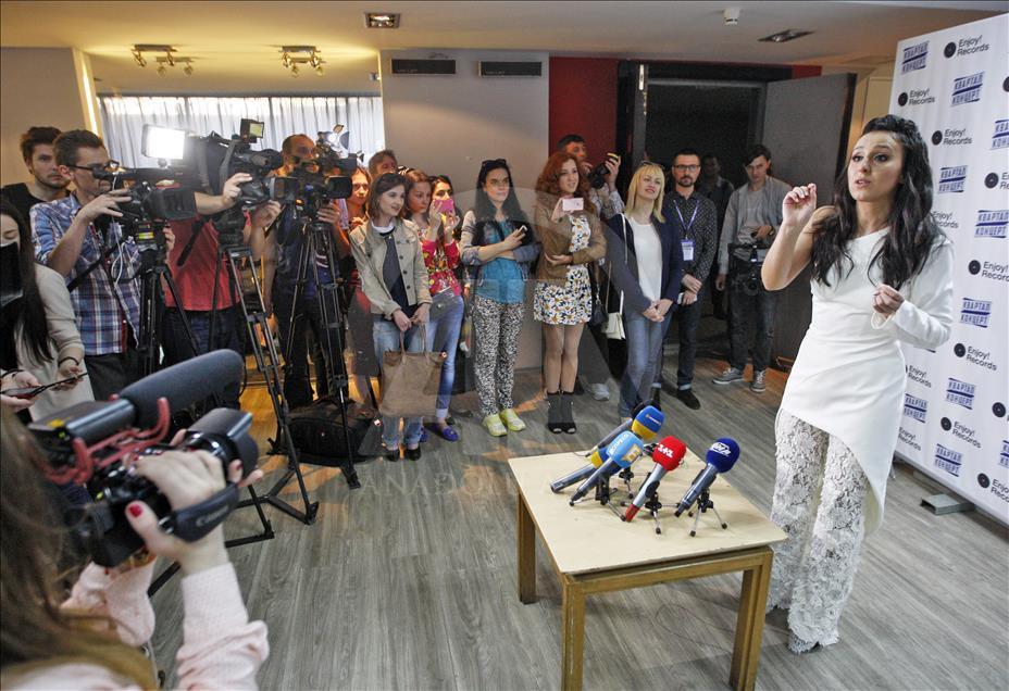Kırımlı Tatar sanatçı Jamala Kiev'de konser verdi