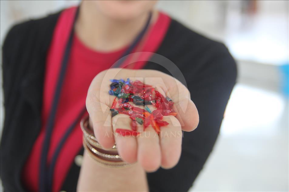 İki milyon parça camla "sema gösterisi"