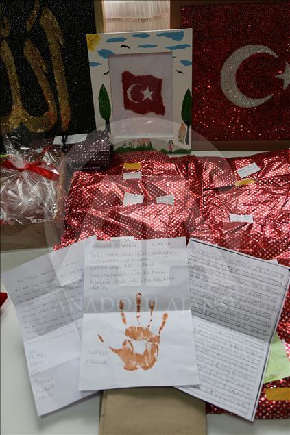 "Özel" öğrencilerden güvenlik güçlerine "özel" hediyeler