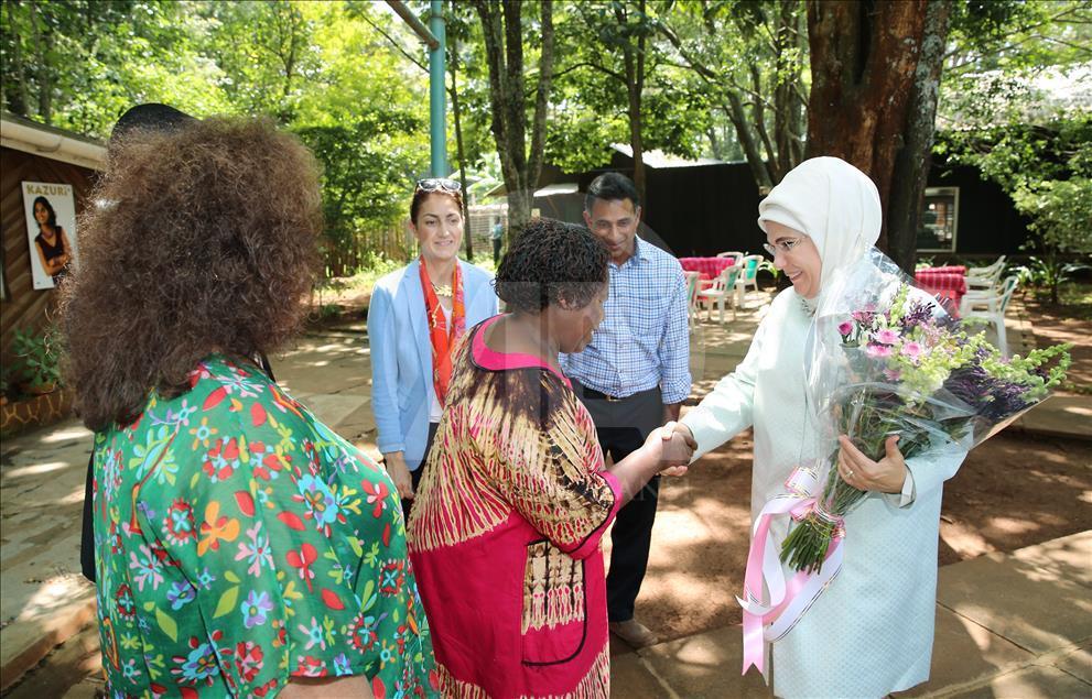 Cumhurbaşkanı Erdoğan'ın eşi Emine Erdoğan
