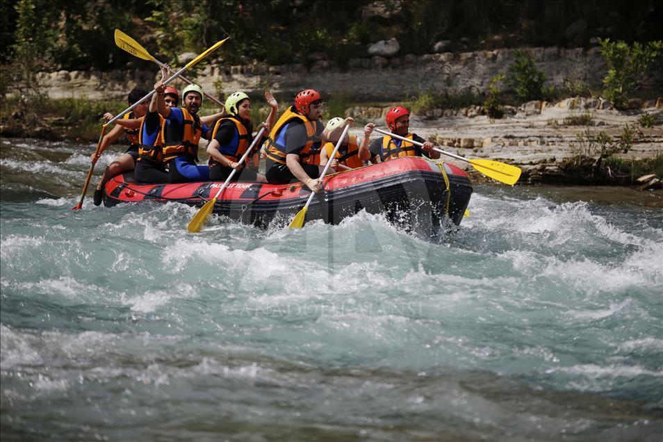 Adrenalin tutkunlarının adresi Köprülü Kanyon