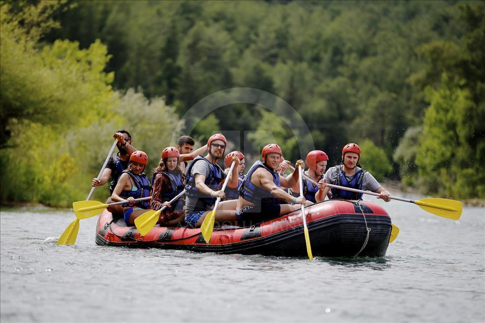 Adrenalin tutkunlarının adresi Köprülü Kanyon