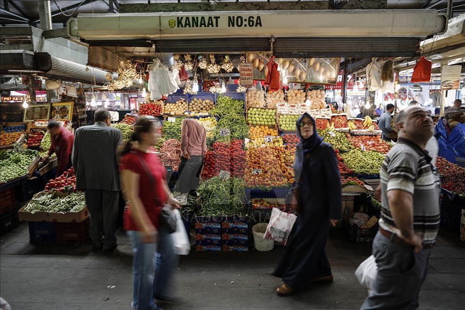 Ramazan çarşı-pazara bereket getirdi