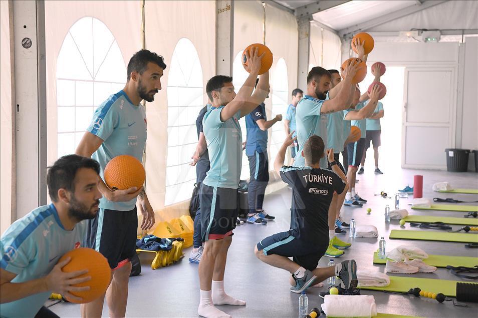 A Milli Takım Antrenmanı