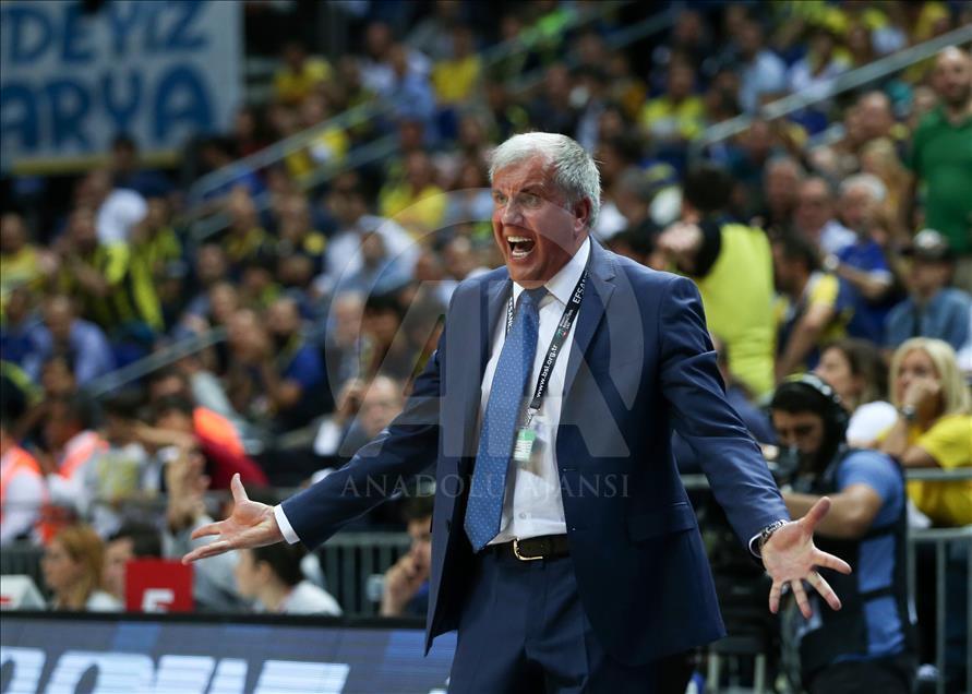 Fenerbahçe - Anadolu Efes