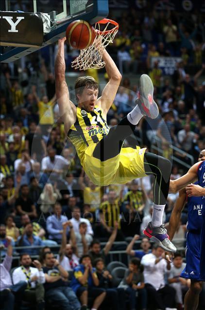 Fenerbahçe - Anadolu Efes