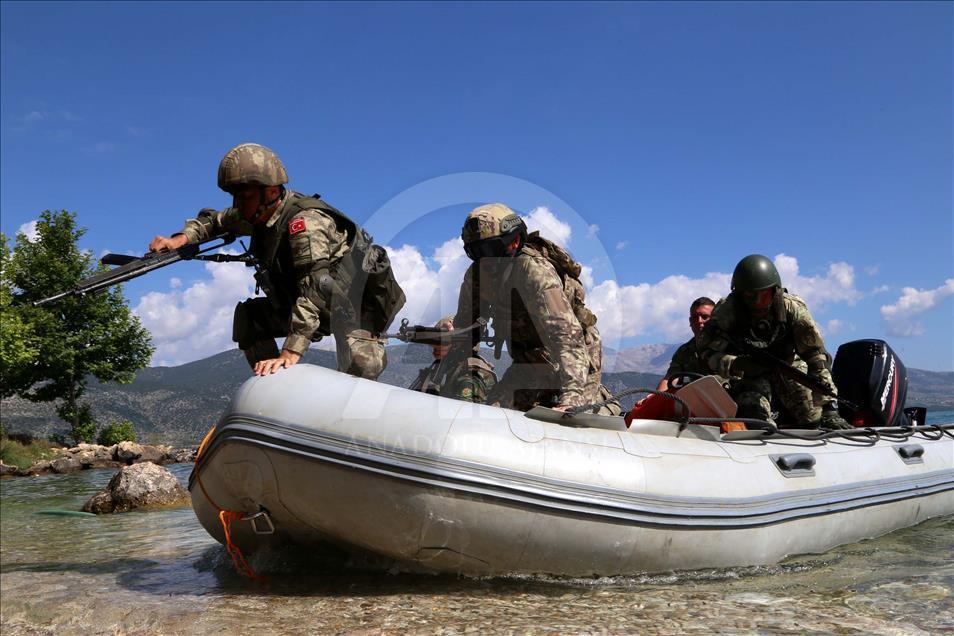 Isparta'da çok uluslu komando tatbikatı