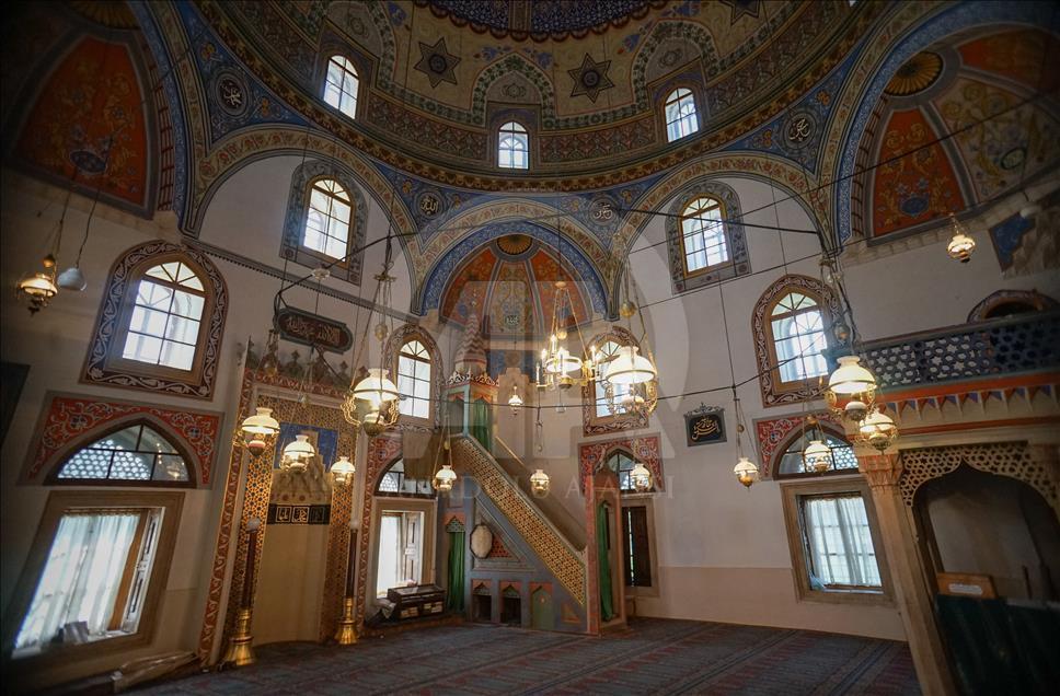 - Priča iz zaboravljenog grada: I muslimani i pravoslavci dolaze 27. noći ramazana vidjeti dlaku poslanika Muhammeda