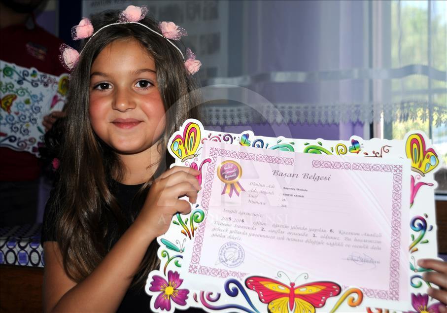Okullarda karne heyecanı